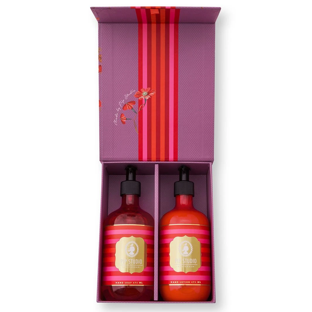 Tea Leaves Cadeauset Met Handzeep En Handlotion 2 Tea Leaves Cadeauset Met Handzeep En Handlotion - Afbeelding 2