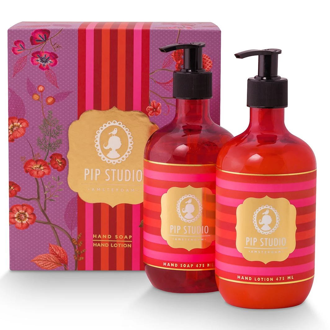 Tea Leaves Cadeauset Met Handzeep En Handlotion 1 Tea Leaves Cadeauset Met Handzeep En Handlotion